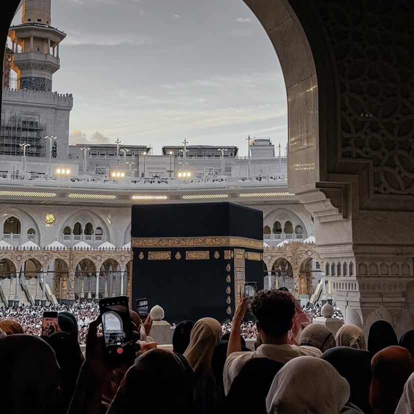 Tips Hemat Biaya Umroh Tanpa Mengurangi Kenyamanan Ibadah